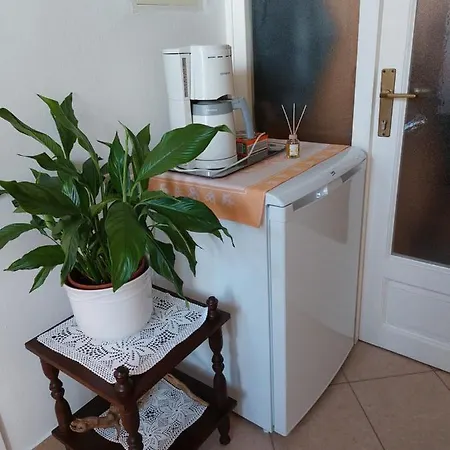 Guest house Room Slavica Mali Losinj